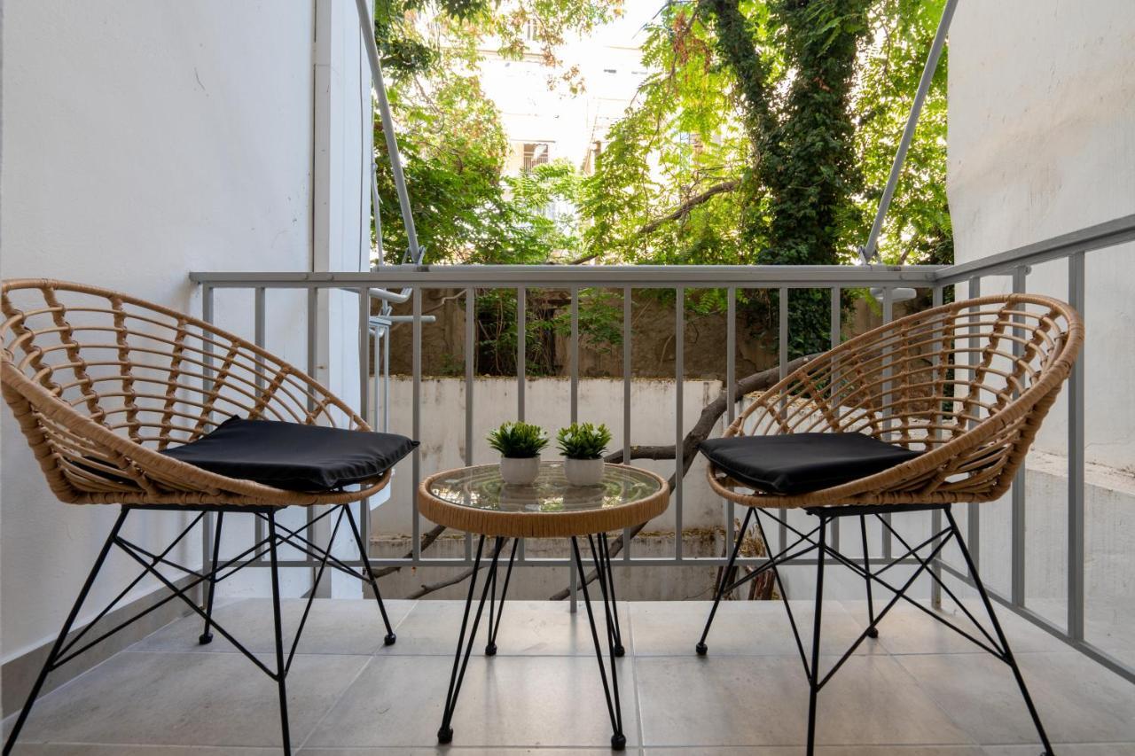 Charming Two Bedrooms Walk To Acropolis Appartement *